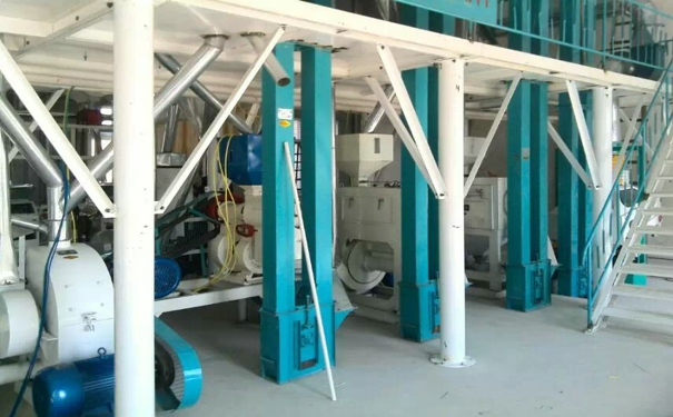 <a href=http://m.fpadna.com/product/ target=_blank class=infotextkey>玉米深加工設(shè)備</a>